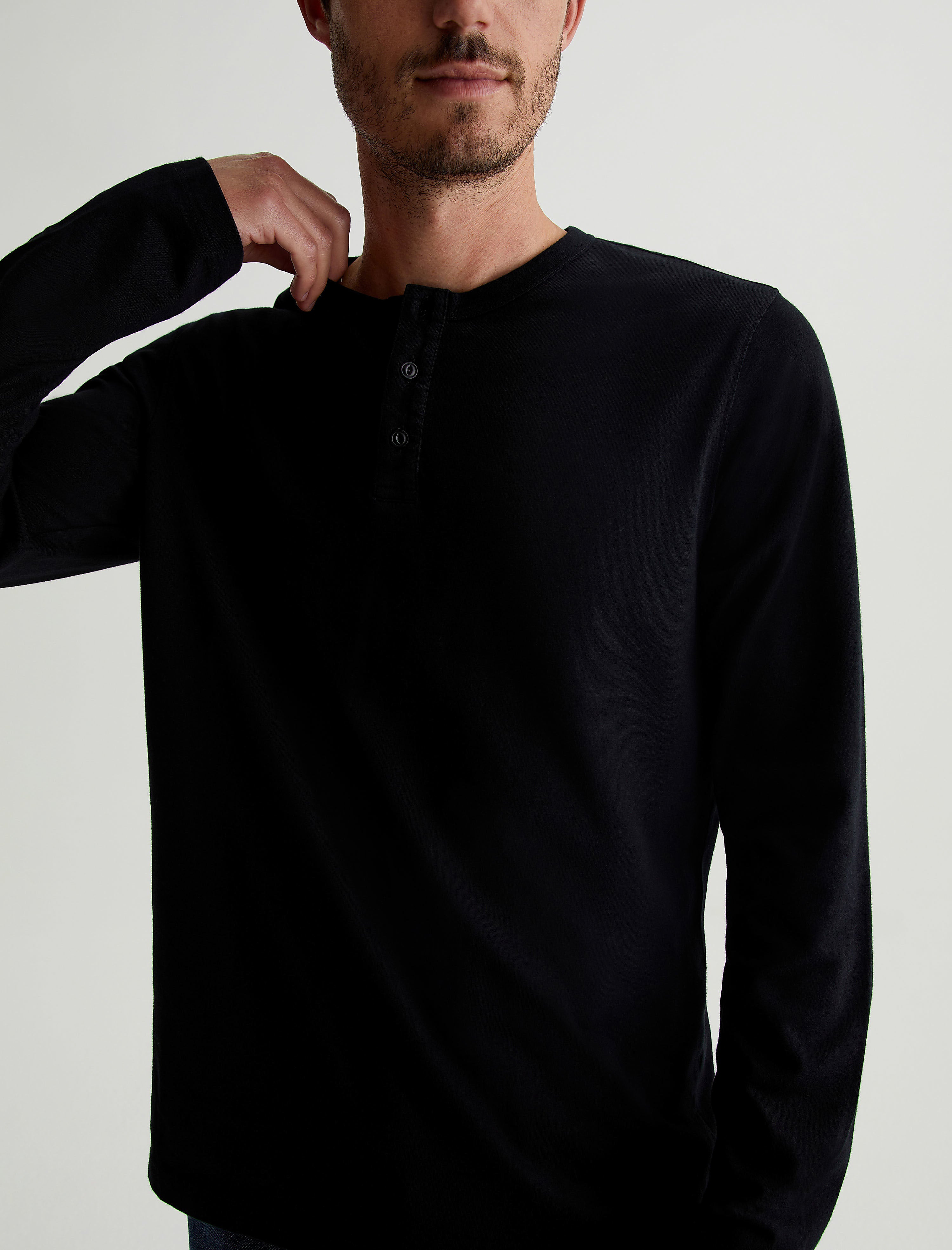 Bryce Long Sleeve Henley